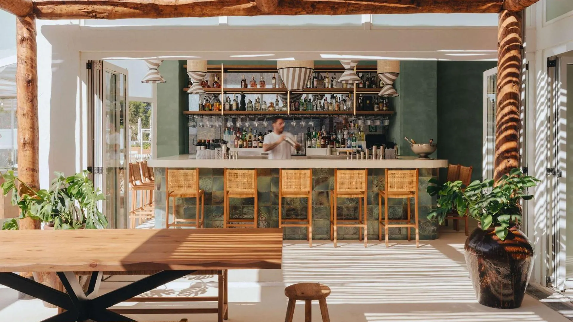 Mondrian Ibiza Hotel Cala Llonga