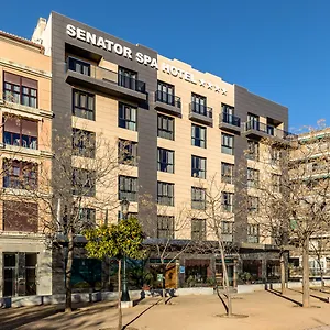 Senator Hotel Grenade